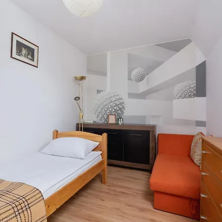 Klimatyczny Apartament Z Tarasem I Widokiem Na Gory By Renters Lejlighed