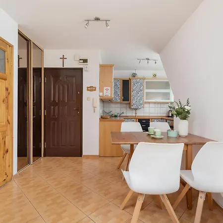 Lejlighed Klimatyczny Apartament Z Tarasem I Widokiem Na Gory By Renters